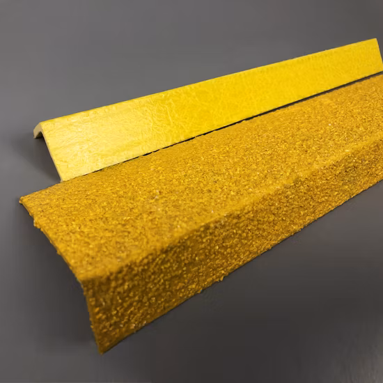 厚さ3mmの耐食性引抜成形高強度FRPアングル